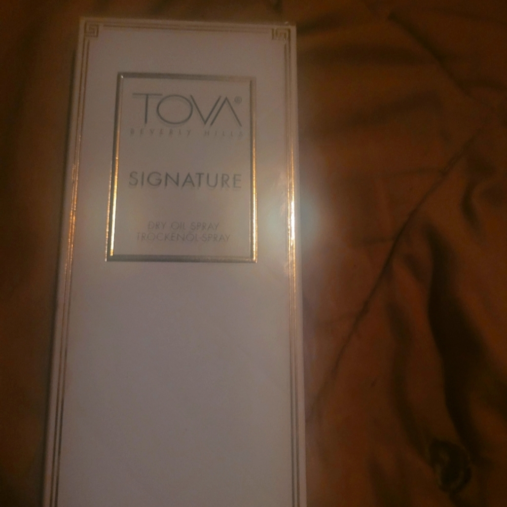 TOVA Signature Dry Oil Spray Brand New Unopened